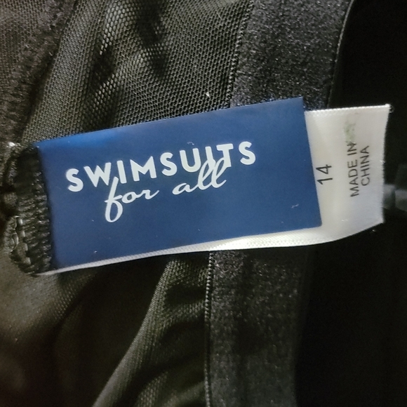 Sexy one shoulder swimsuit - Picture 3 of 3